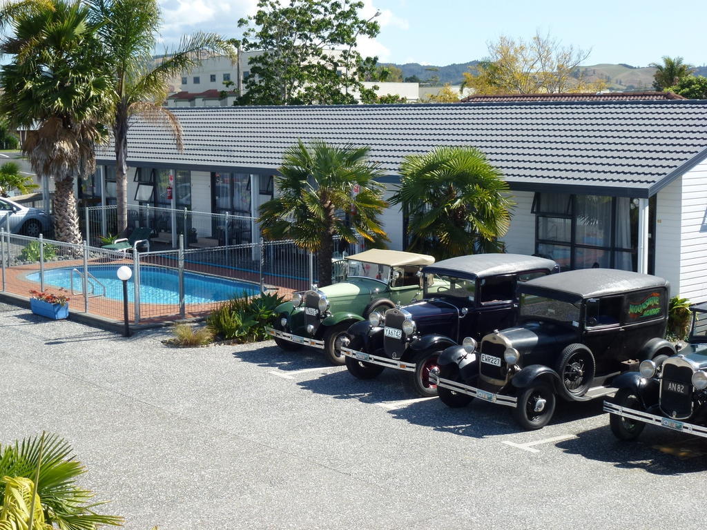 Mana-Nui Motel Whitianga Exterior photo