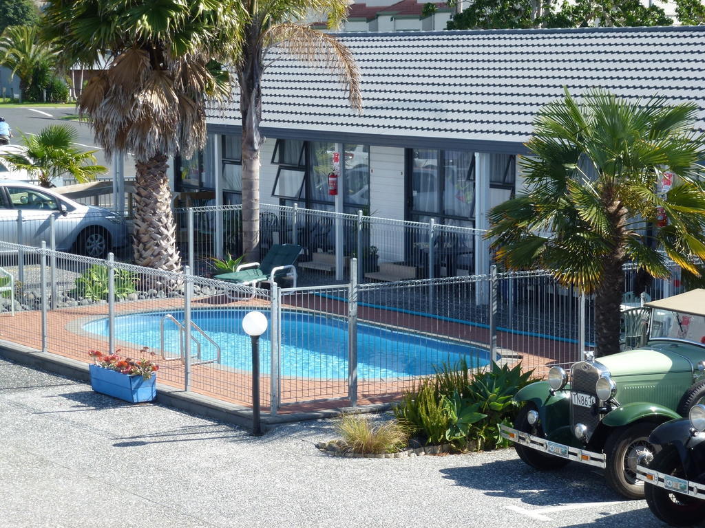 Mana-Nui Motel Whitianga Room photo