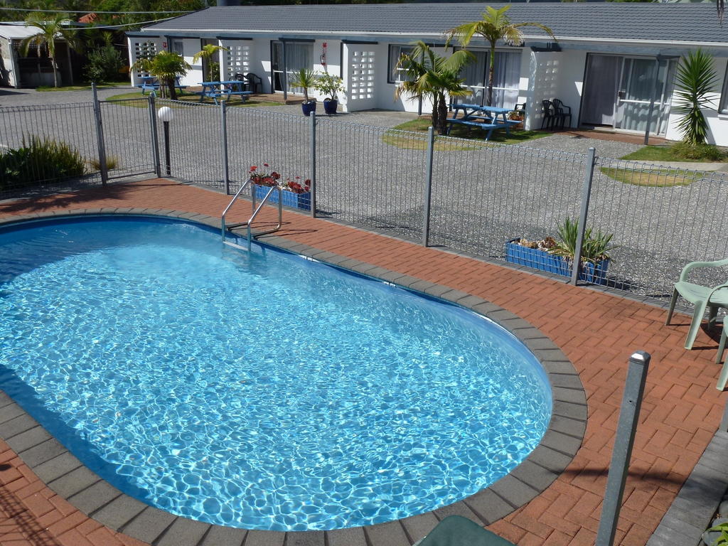 Mana-Nui Motel Whitianga Exterior photo
